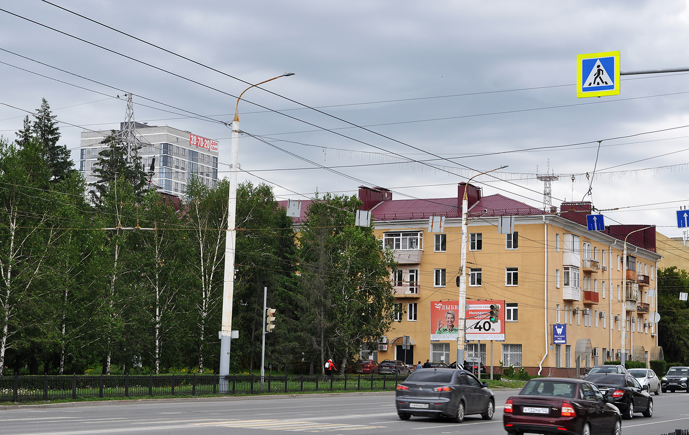 Омск, Улица Красный Путь, 72; 4-я Северная улица, 6