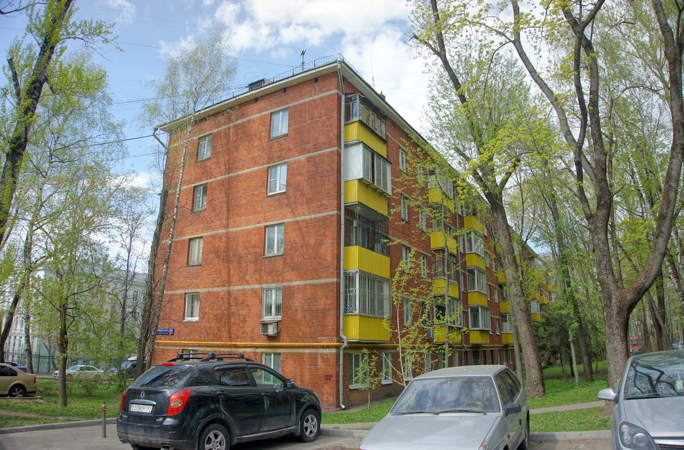 Москва, Мосфильмовская улица, 19 корп. 1