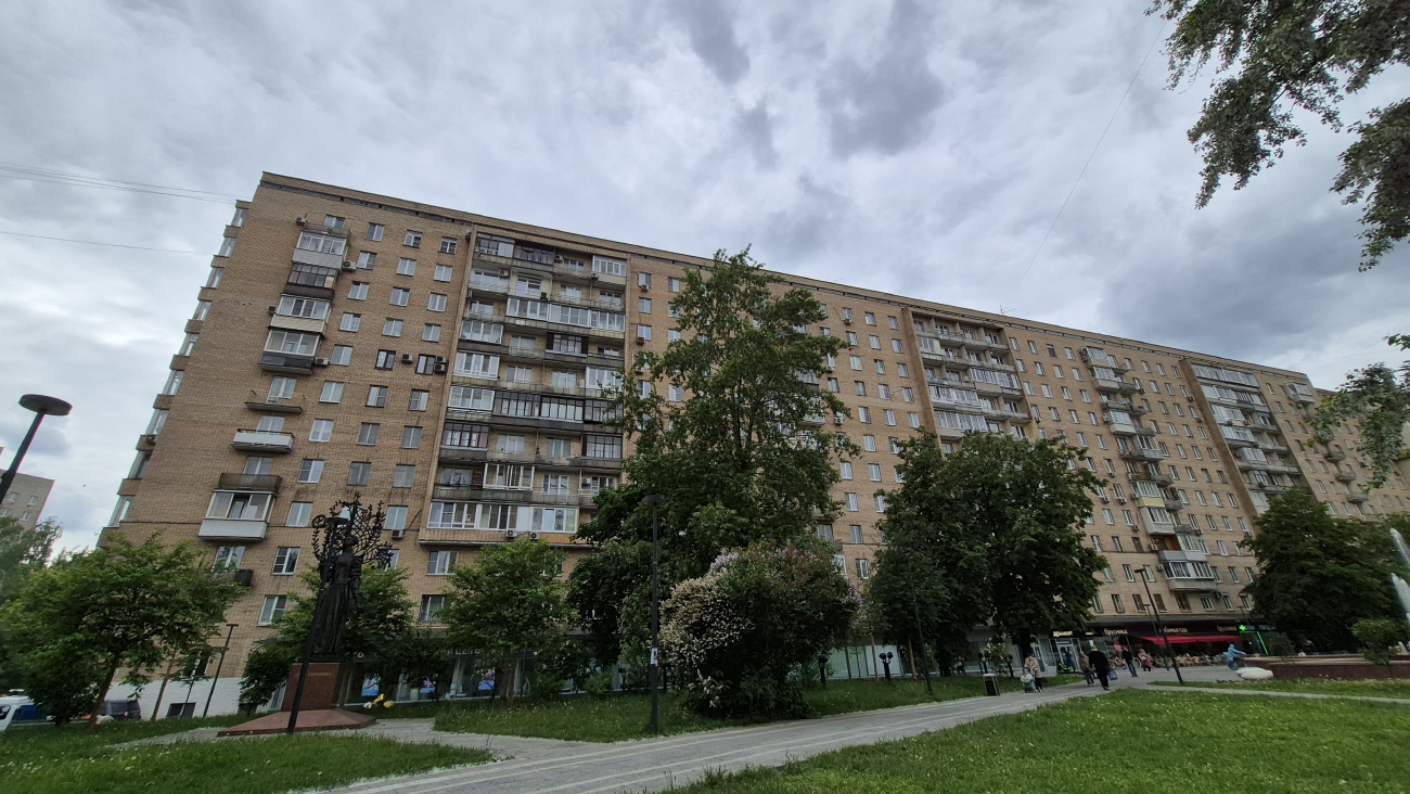 Москва, Украинский бульвар, 6