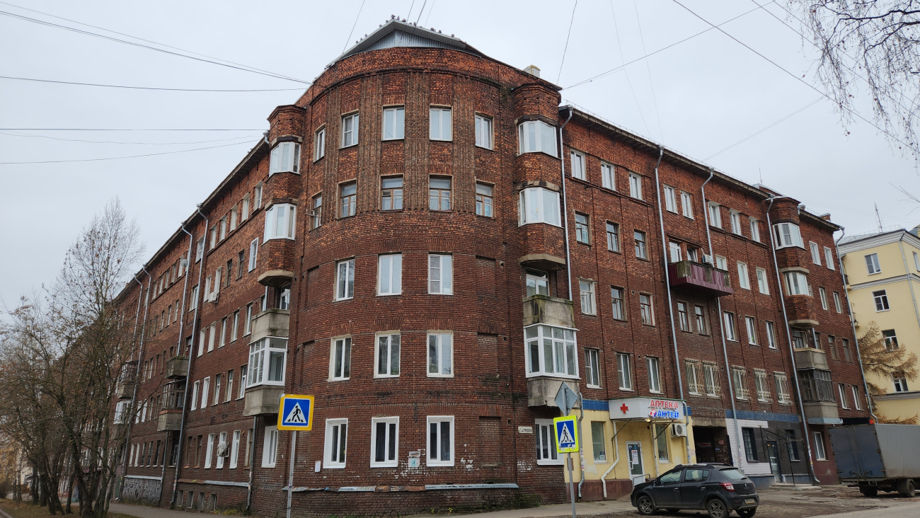 Ivanovo, Улица Батурина, 17