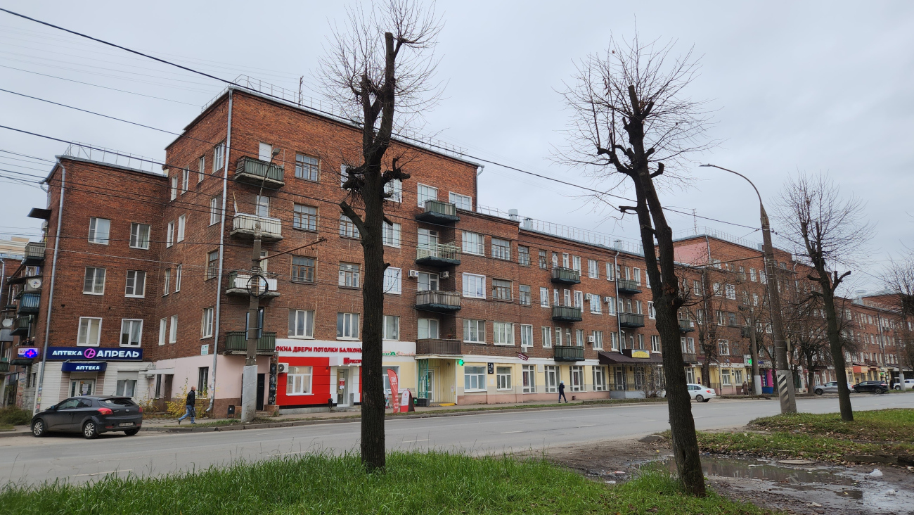 Иваново, Улица Громобоя, 15 / Улица Калинина, 19