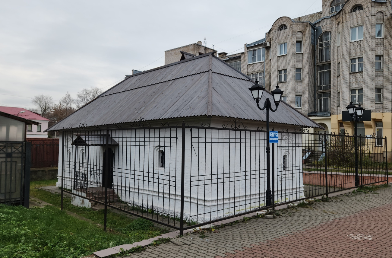 Iwanowo, Улица 10 Августа, 36