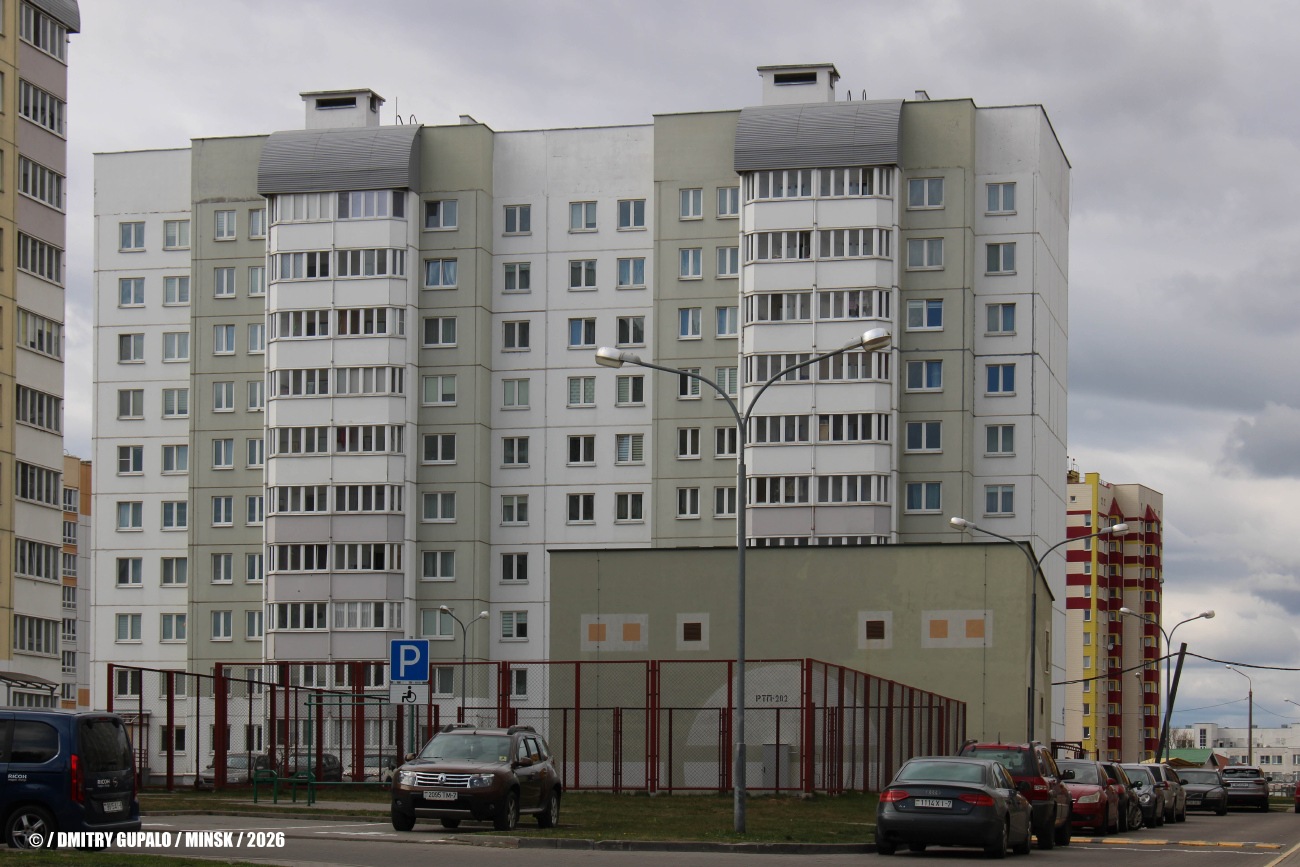 Минск, Улица Павлины Медёлки, 11