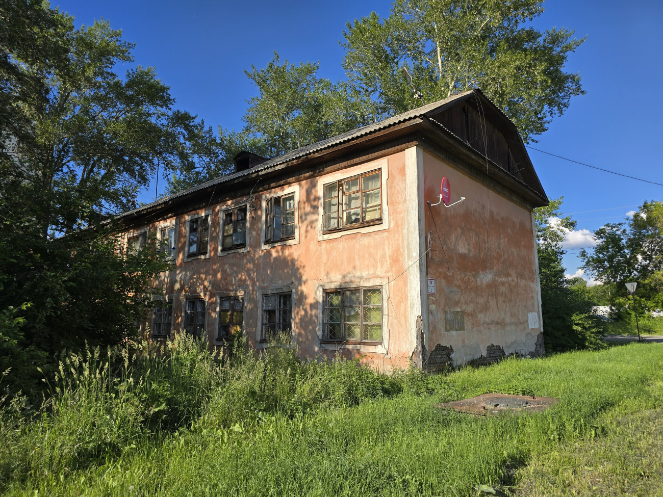 Среднеуральск, Улица Свердлова, 12