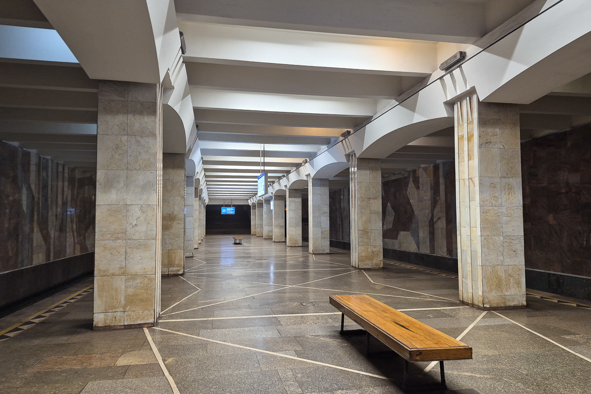 Нижний Новгород, Автозаводская линия метро, станция метро "Комсомольская"