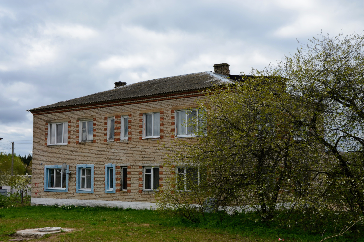 Krupki District, other localities, аг. Замки, Молодёжная улица, 13