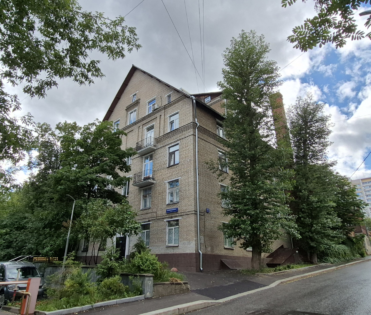 Москва, 2-й Ирининский переулок, 4