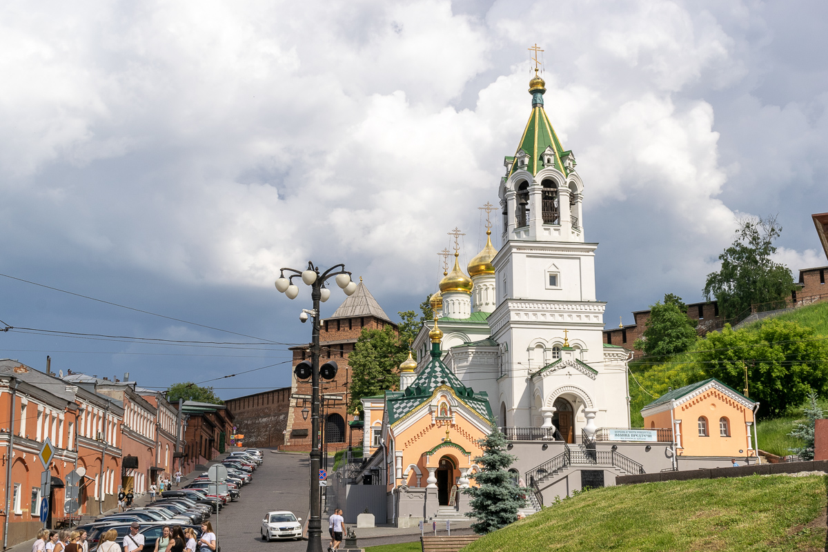 Нижний Новгород, Рождественская улица, 1Б (часовня); Рождественская улица, 1Б (церковь); Рождественская улица, 1Б (сторожка)