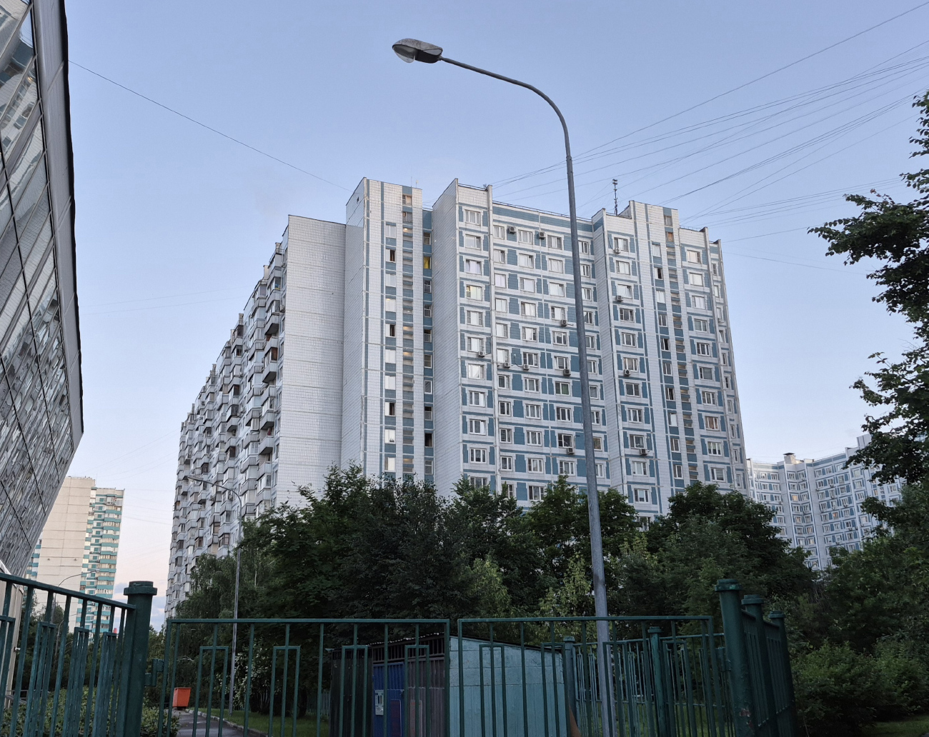 Москва, Улица Крылатские Холмы, 21