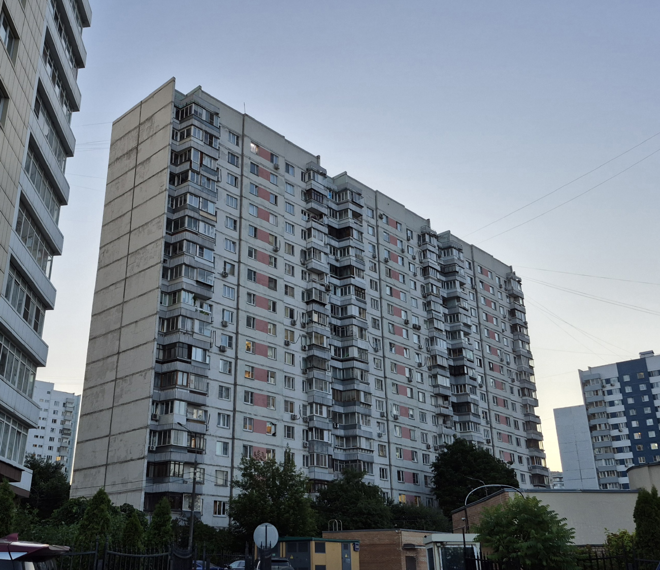 Москва, Улица Крылатские Холмы, 31
