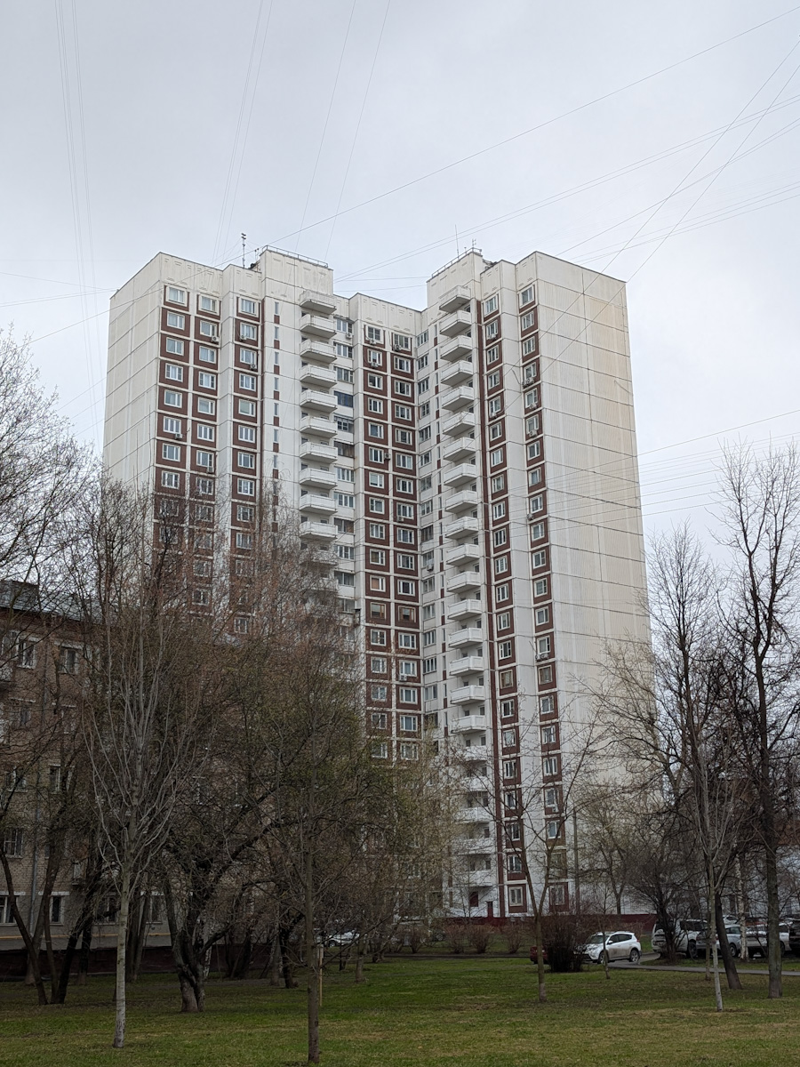 Moskau, Улица Лётчика Бабушкина, 32 корп. 2