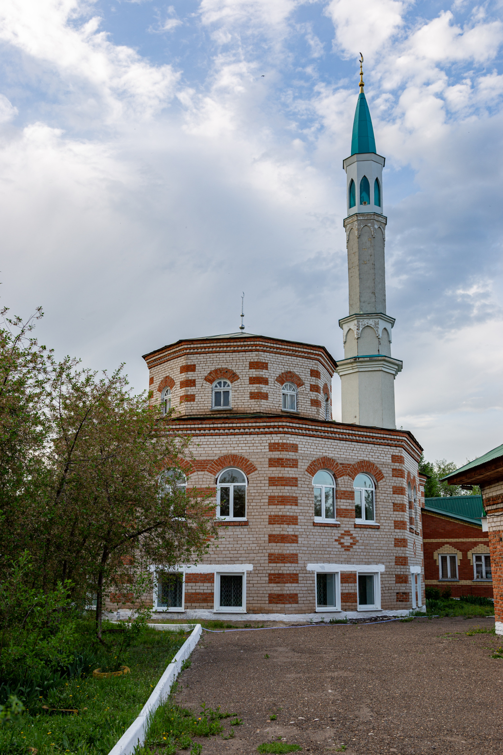 Болгар, улица Антона, 67В