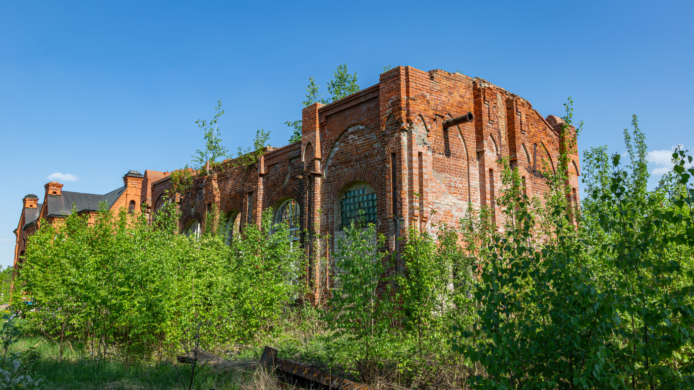 Красный Профинтерн, Набережная улица, 4?