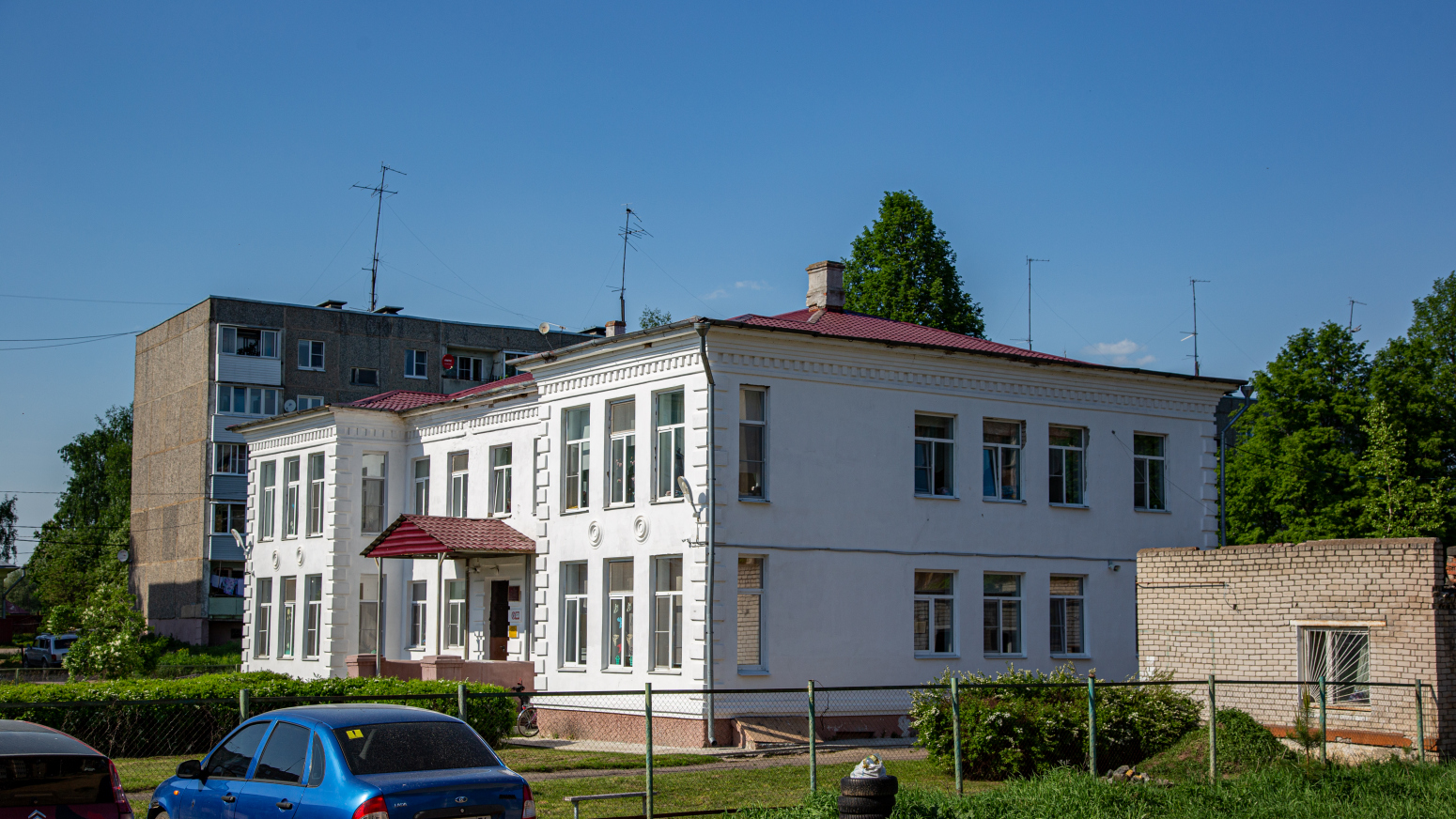 Красный Профинтерн, Набережная улица, 13