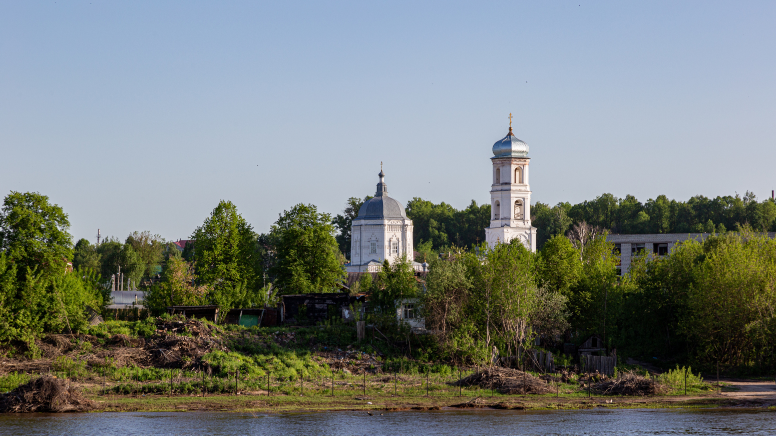 Мариинский Посад, улица Нахимова, 14