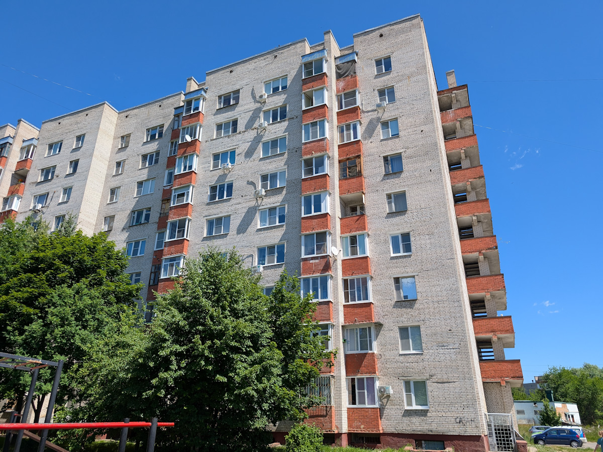 Кремёнки, Улица Строителей, 2