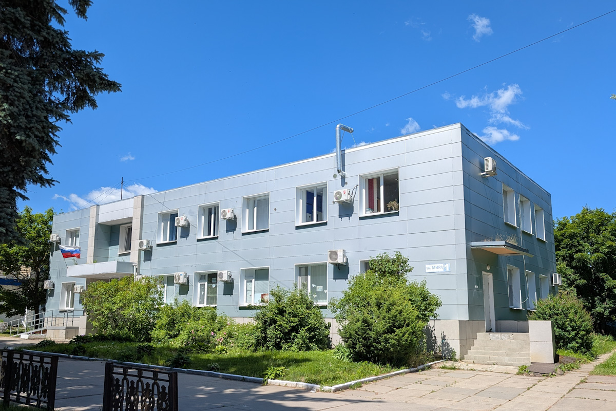 Кремёнки, Улица Мира, 1
