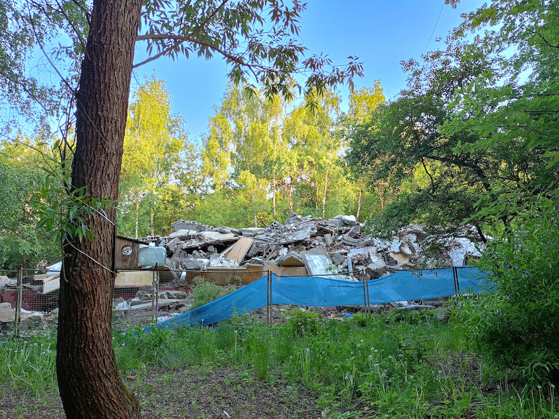 Shcherbinka, Пос. Гарнизон Остафьево, Улица Авиаторов, 5