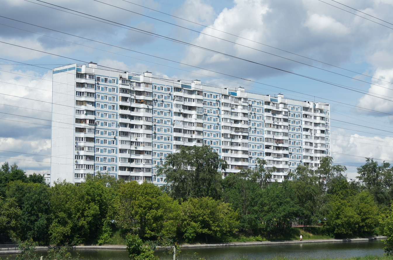 Москва, Улица Маршала Голованова, 18