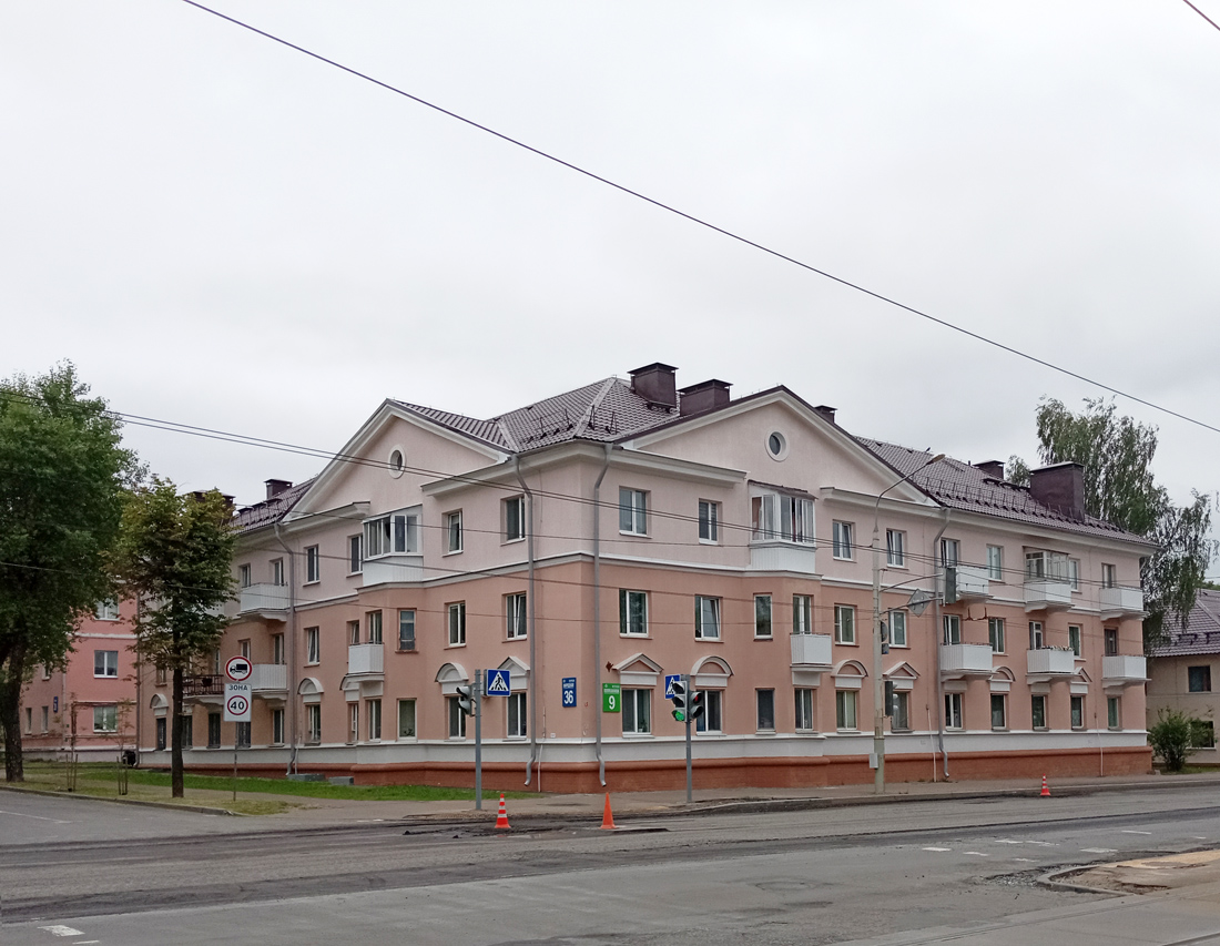 Минск, Улица Плеханова, 9 / Народная улица, 36
