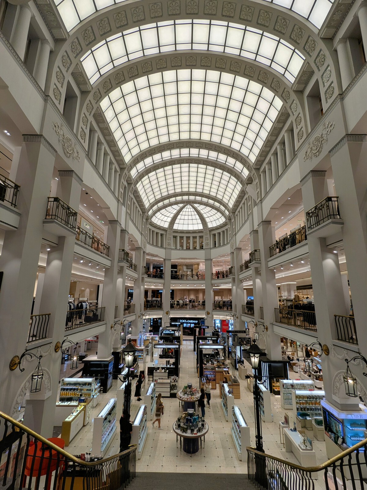 Санкт-Петербург, Большая Конюшенная улица, 21-23