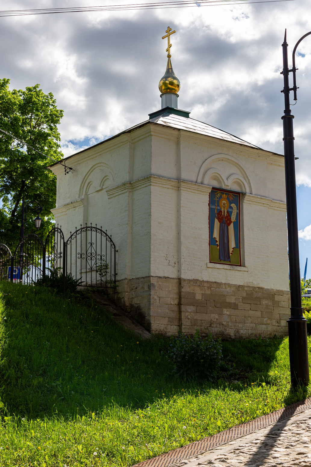 Верея, улица Кузнецкая гора, Пятницкая часовня