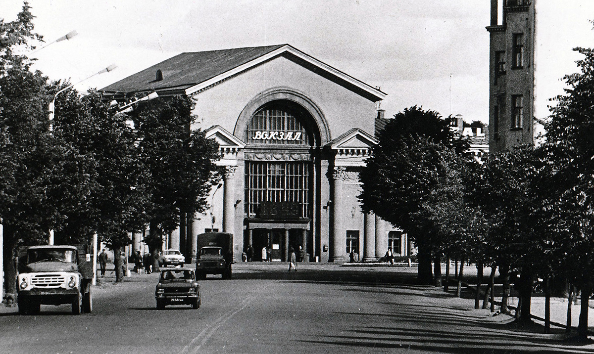 Выборг, Железнодорожная улица, 8