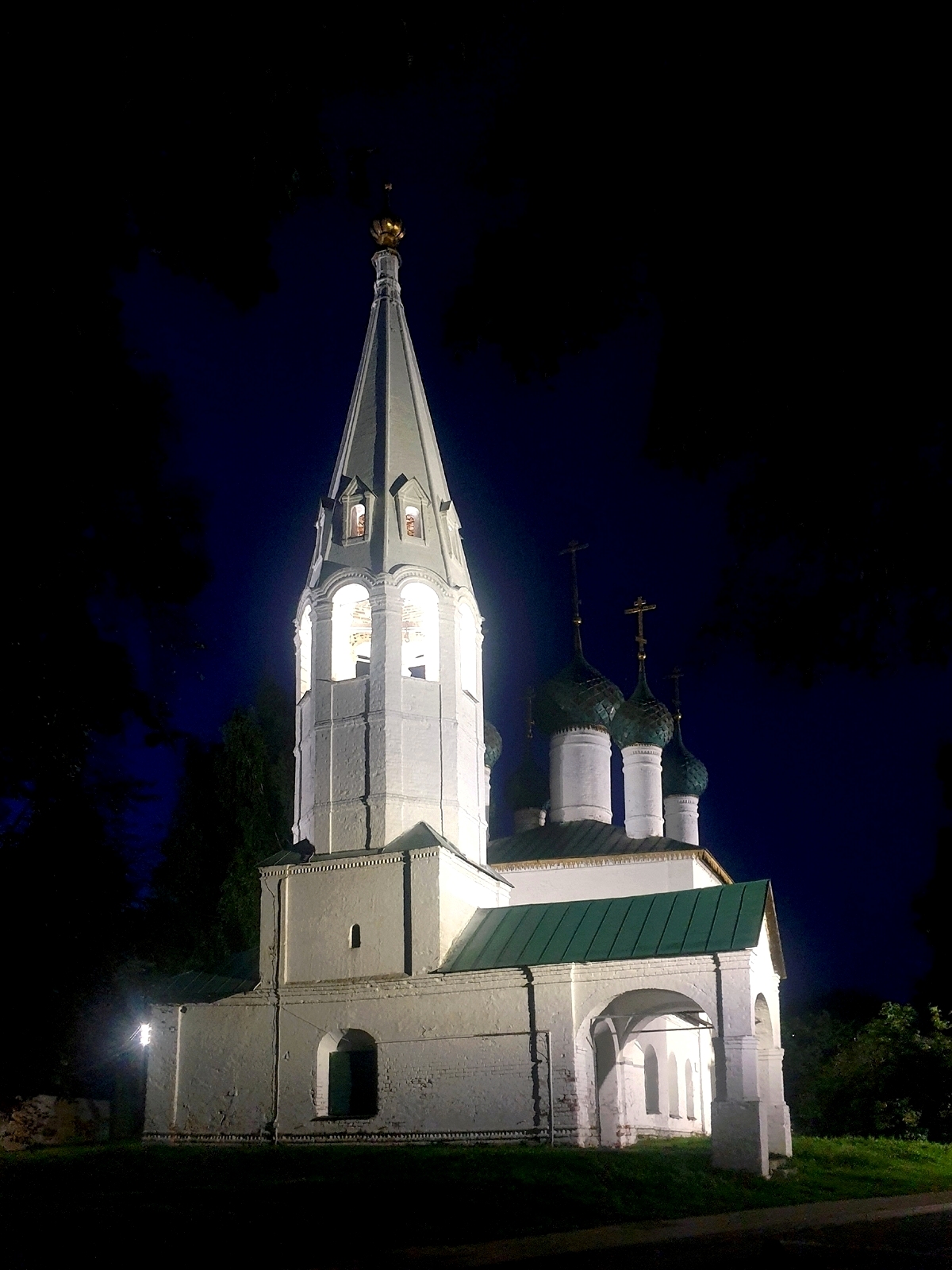 Ярославль, Которосльная набережная, 8