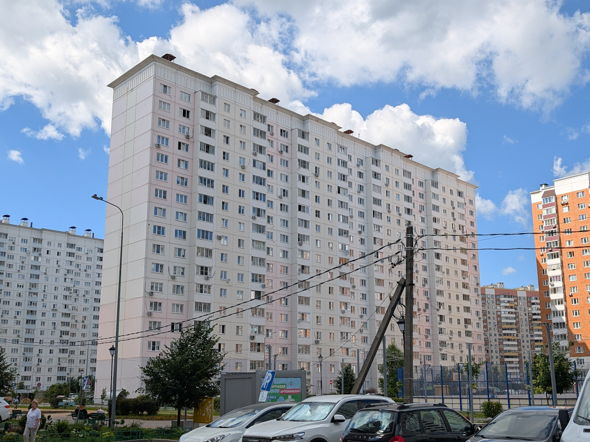 Domodedovo city district, other localities, с. Домодедово, Бульвар Строителей, 4