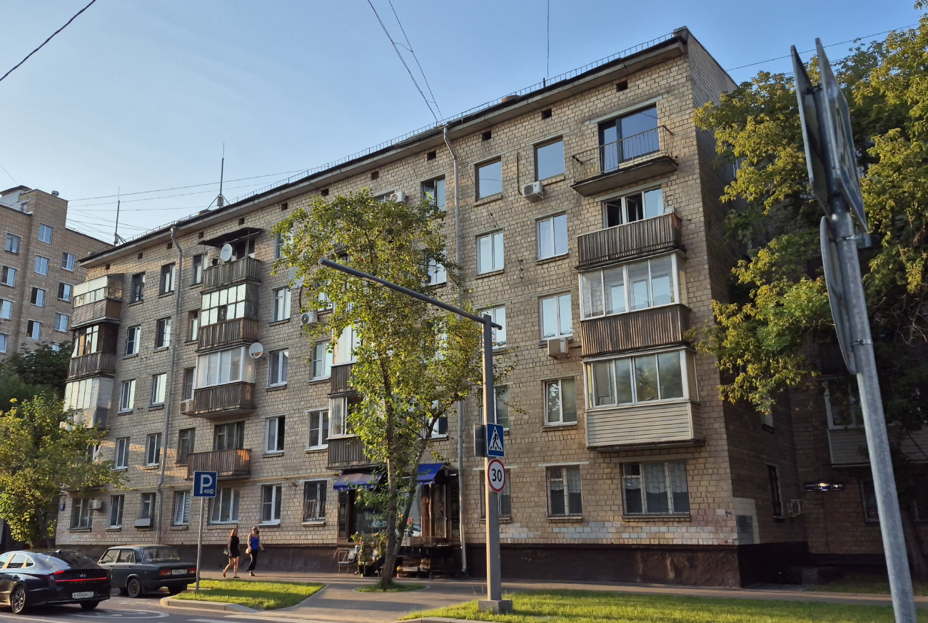 Moskva, Улица Заморёнова, 18