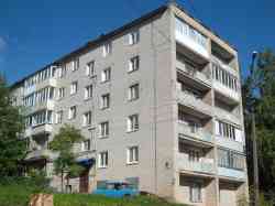 Пикалёво, 6-й микрорайон, 35