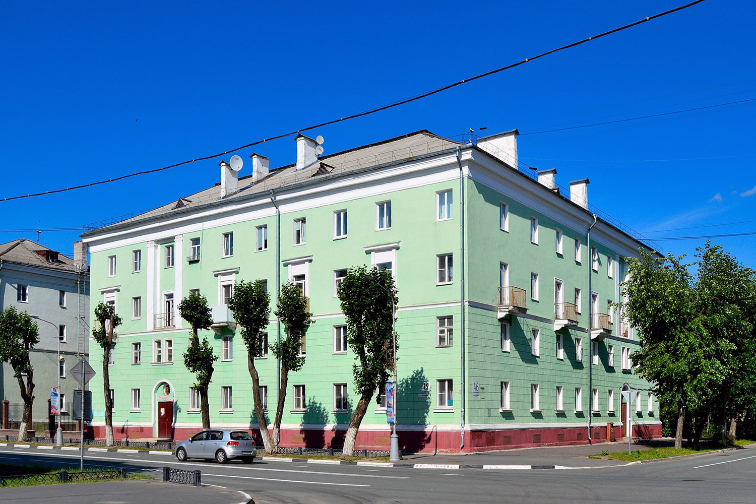 Северодвинск, Проспект Ленина, 19 / Индустриальная улица, 46