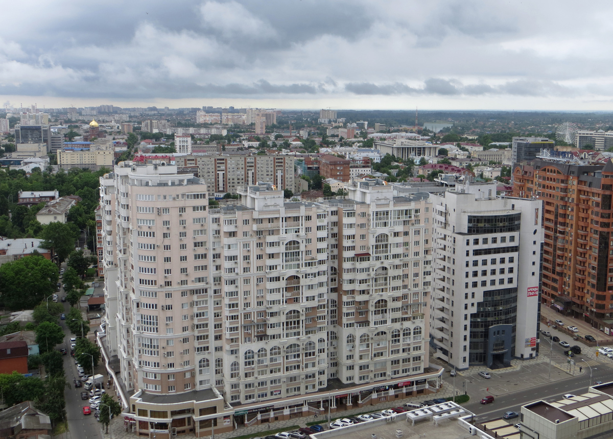 Краснадар, Улица Кубанская Набережная, 64; Улица Кубанская Набережная, 62