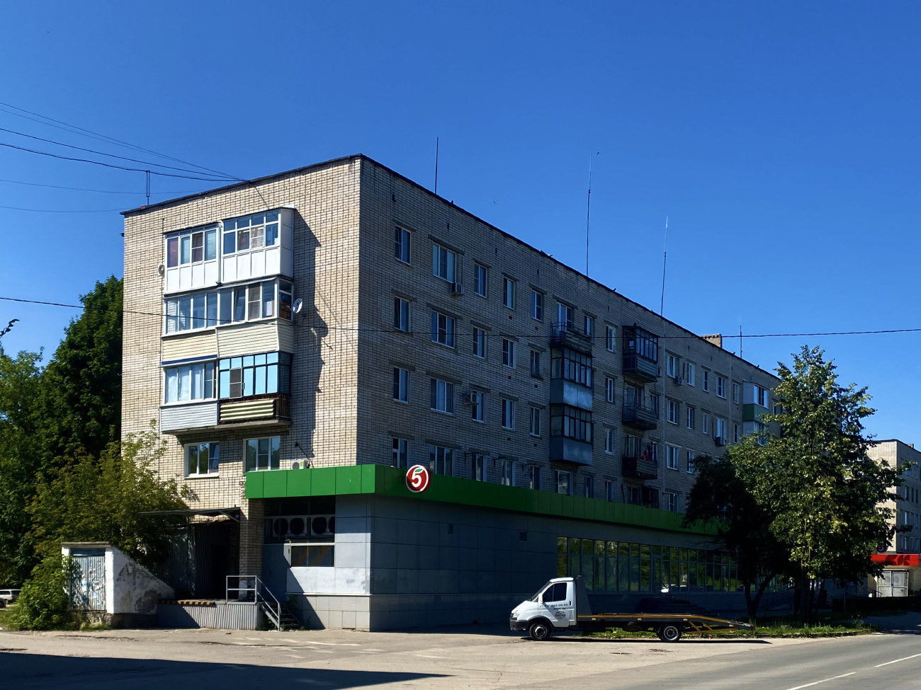 Zavolzh'e, Проспект Дзержинского, 35