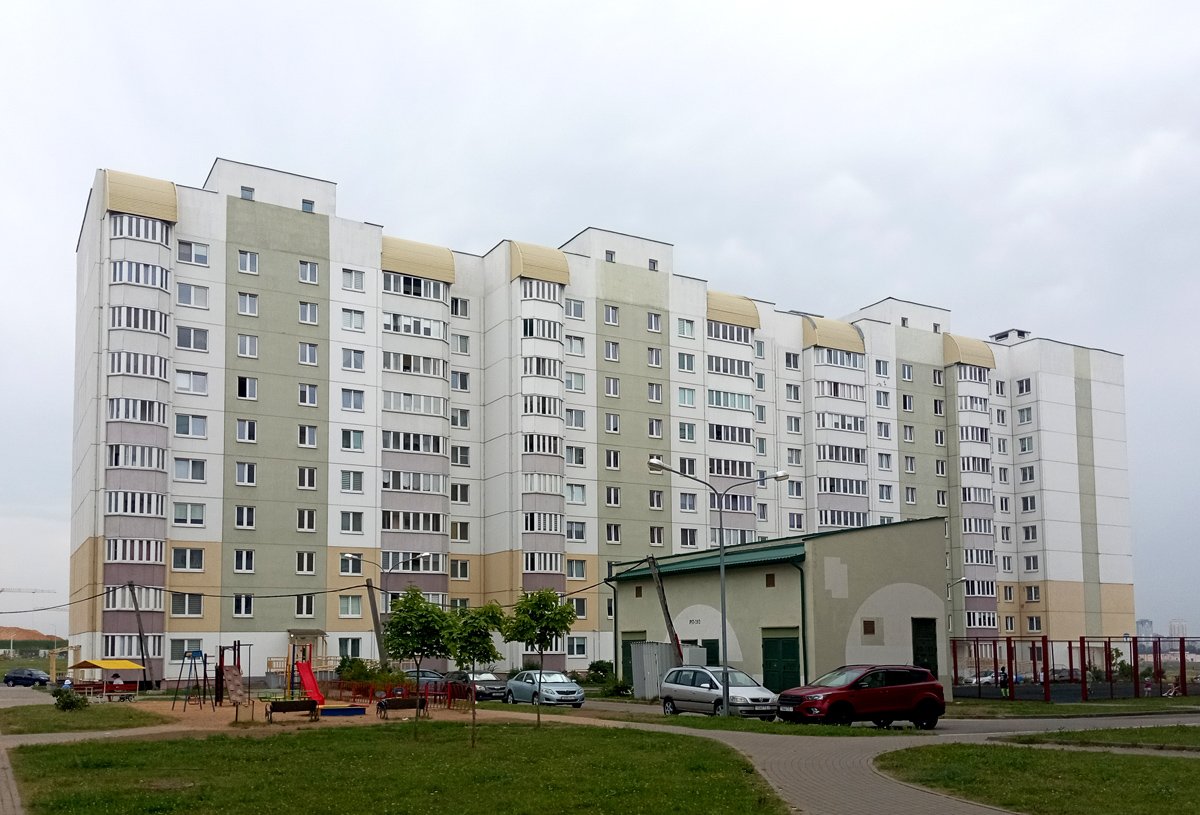 Минск, Улица Павлины Медёлки, 1