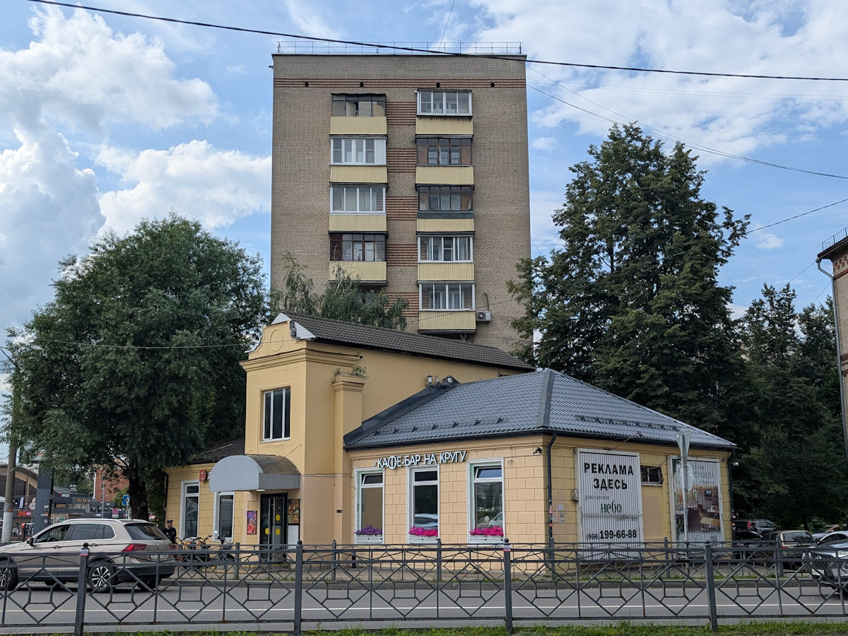 Подольск, Рабочая улица, 1; Комсомольская улица, 42А