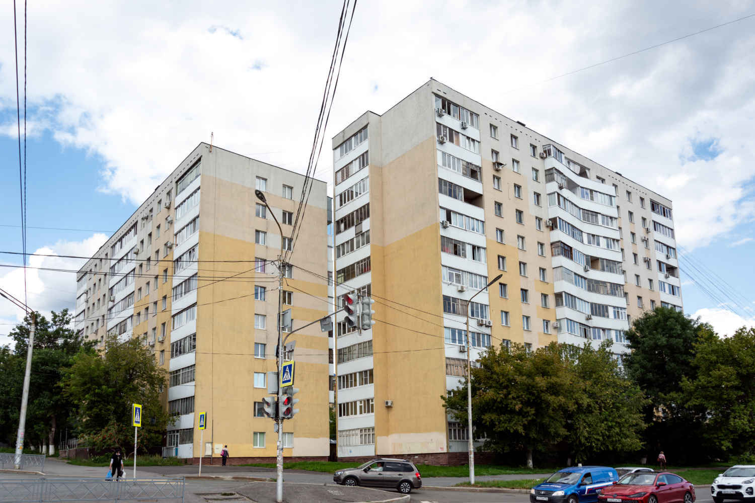 Уфа, Айская улица, 48; Улица Кирова, 93