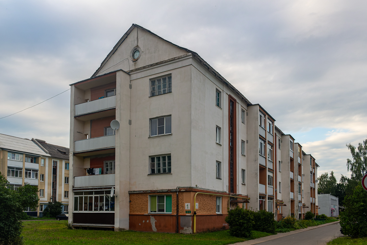 Марьина Горка, Улица Новая Заря, 1