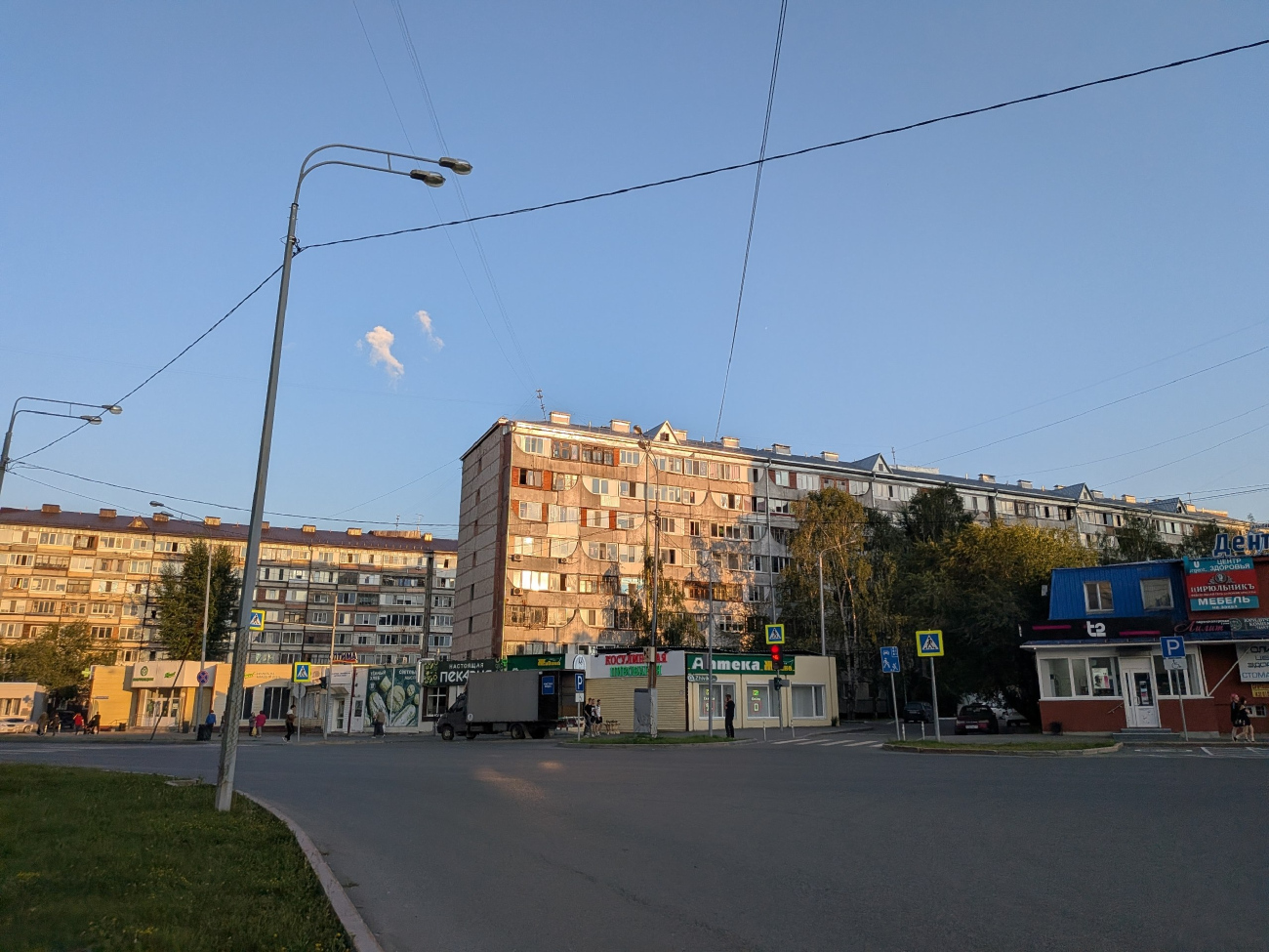 Тюмень, Олимпийская улица, 46; Олимпийская улица, 12А; Олимпийская улица, 20
