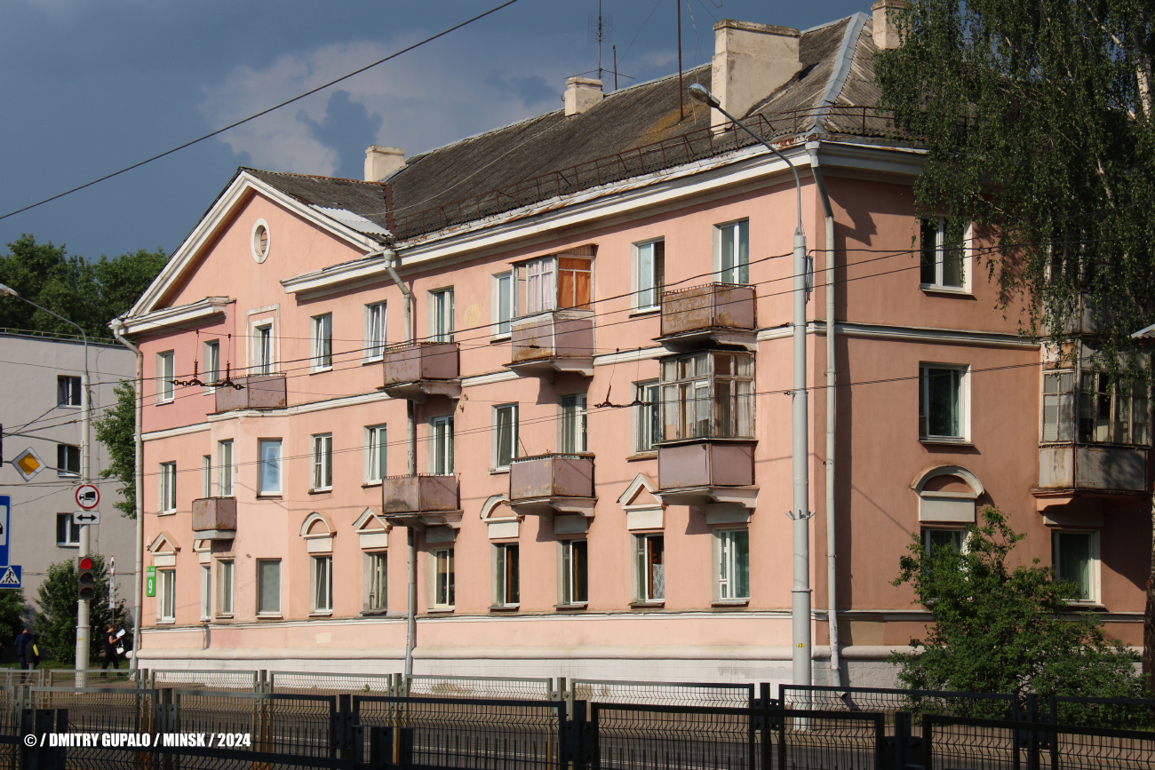 Минск, Улица Плеханова, 9 / Народная улица, 36