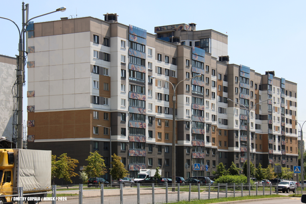 Минск, Улица Юрия Семеняко, 21
