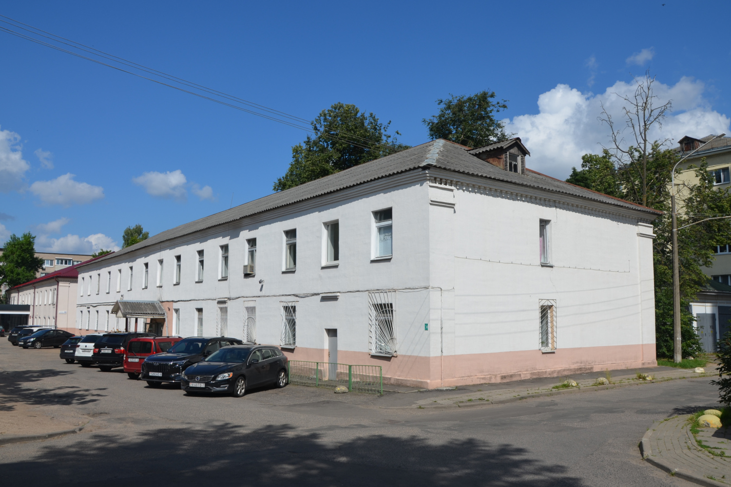 Минск, Улица Максима Богдановича, 129А
