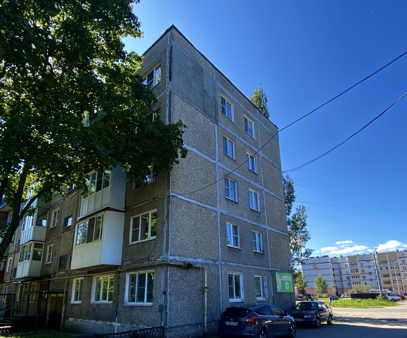 Заволжье, Проспект Дзержинского, 28
