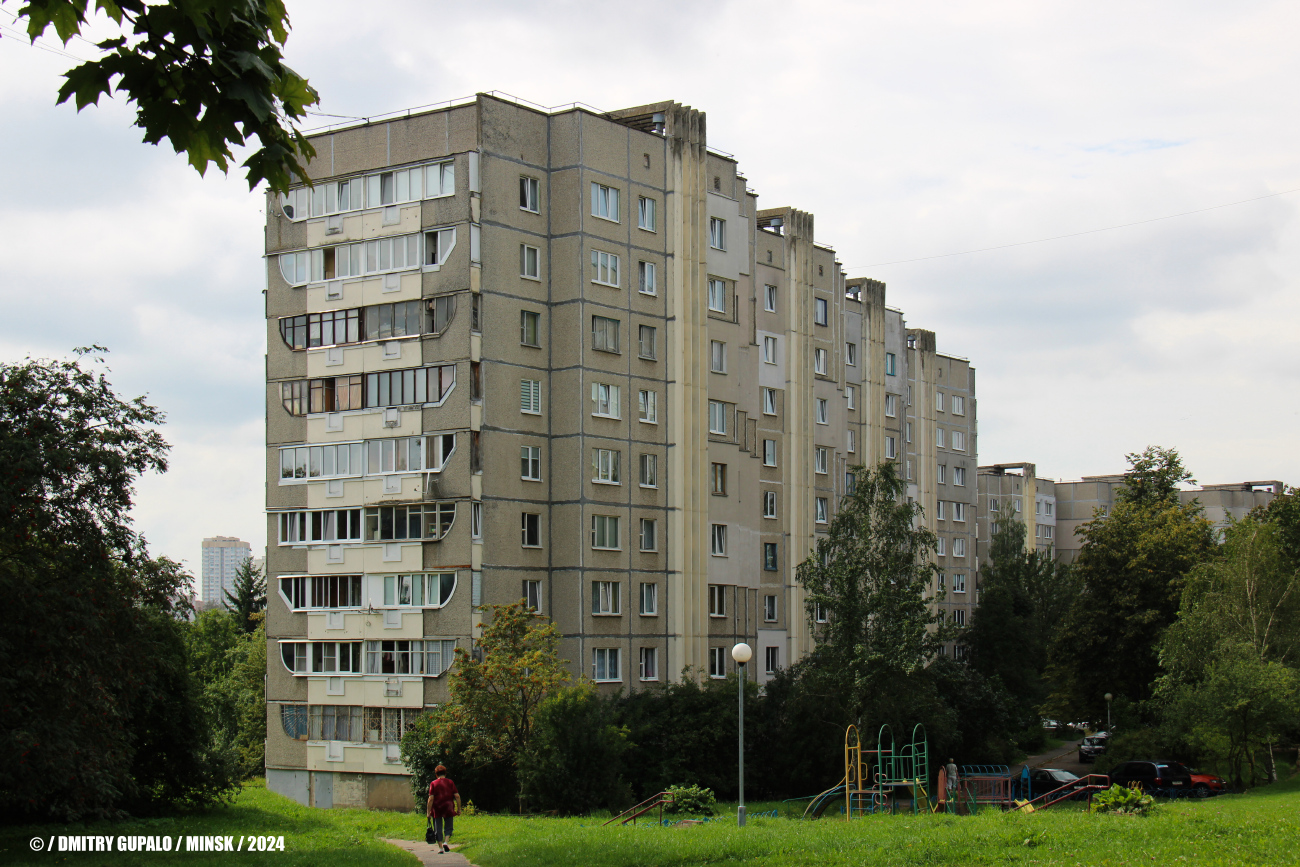 Минск, Улица Тикоцкого, 16