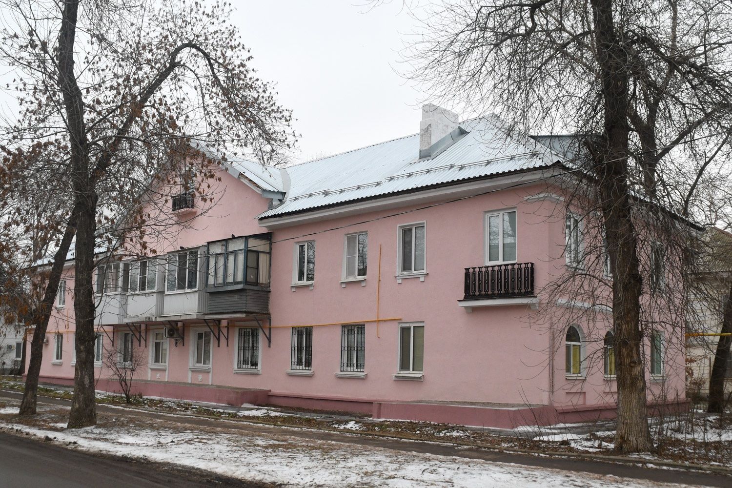 Самара, Кишинёвская улица, 7 / Молодёжный переулок, 12
