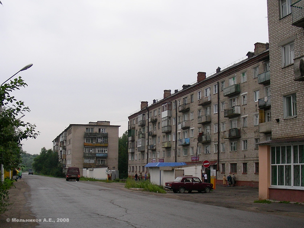 Родники, Микрорайон Гагарина, 10; Микрорайон Гагарина, 9