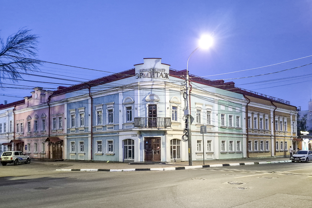 Рязань, Улица Грибоедова, 58 / ​Скоморошинская улица, 11
