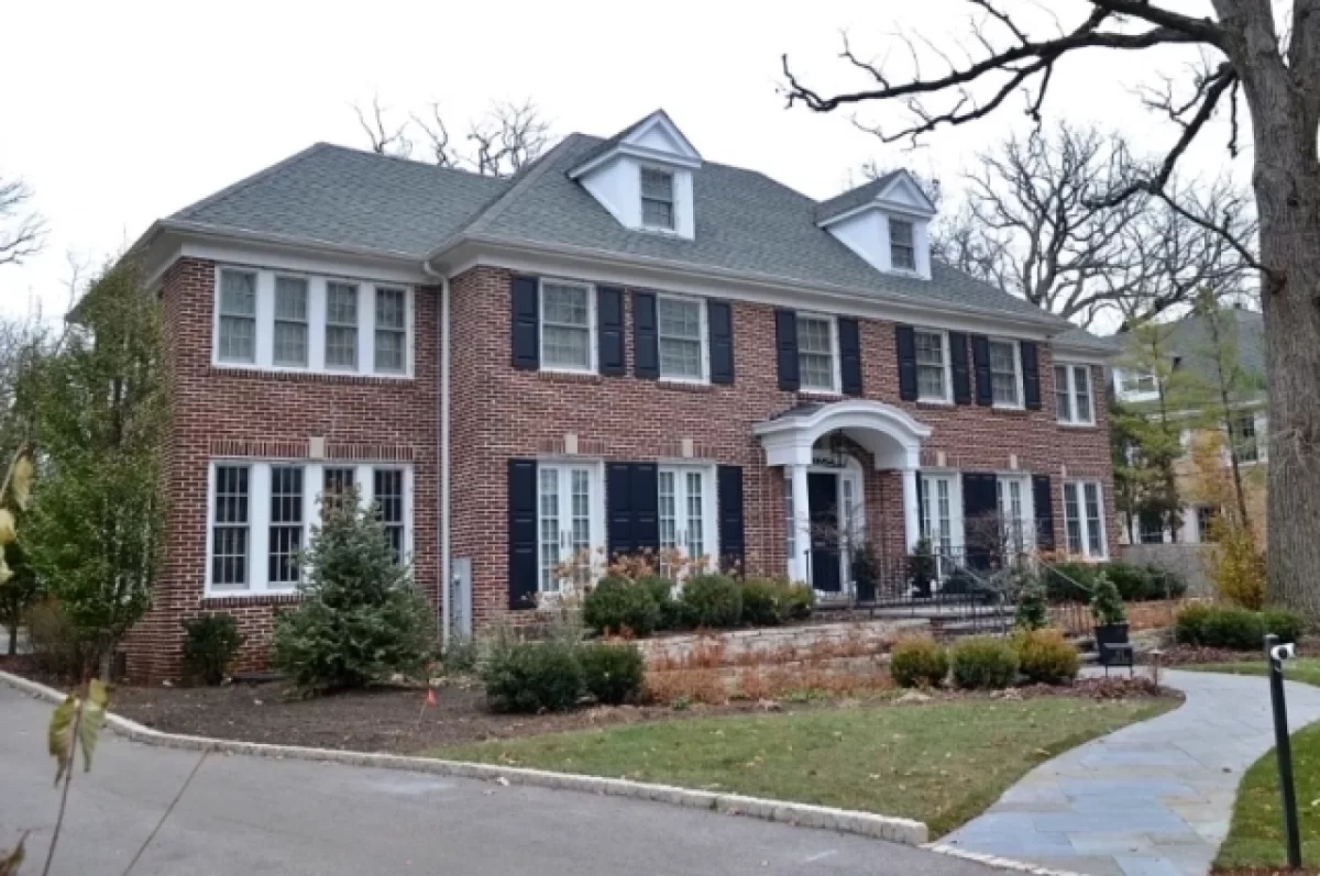 Чикаго, Lincoln Avenue, 671
