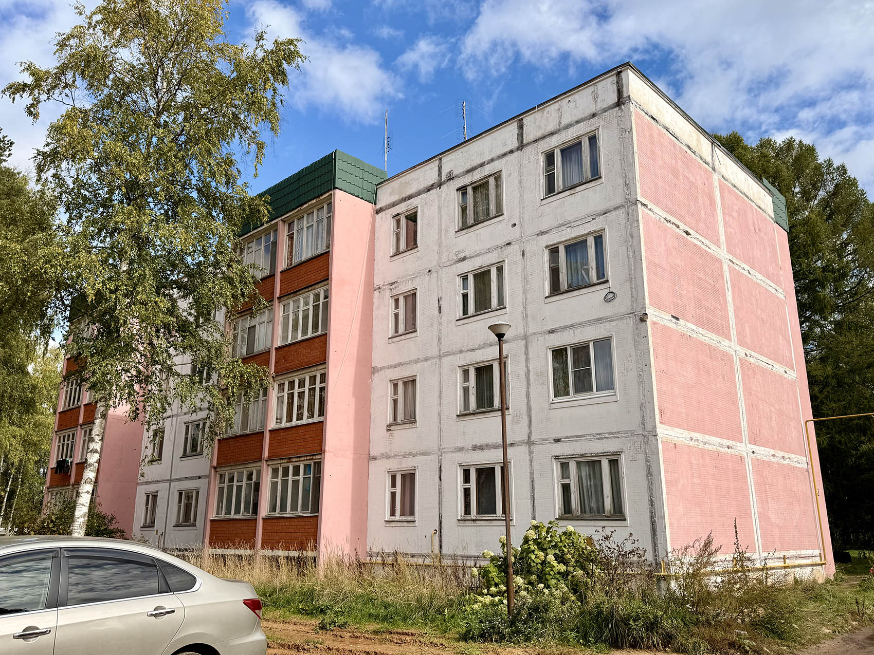 Городской округ Солнечногорск, прочие н.п., пос. Солнечногорск-30, Центральная улица, 2