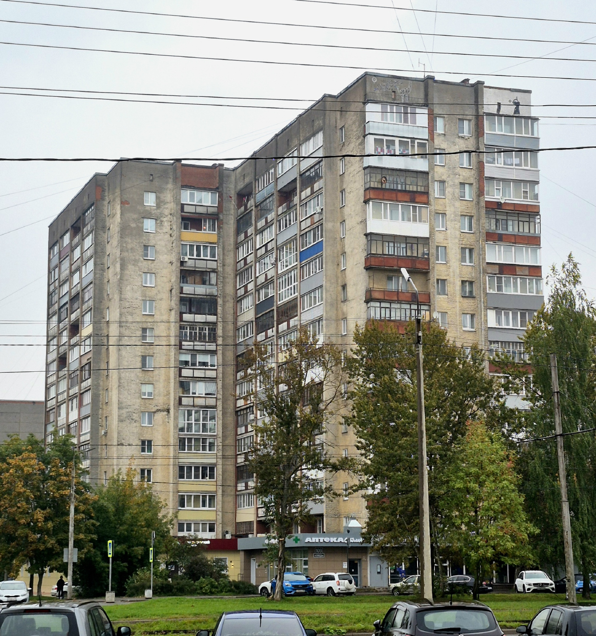 Череповец, Проспект Победы, 111; Проспект Победы, 109